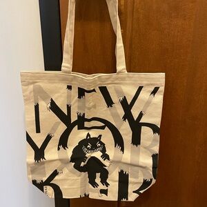 Canvas Tote Bag with New York Cat Design